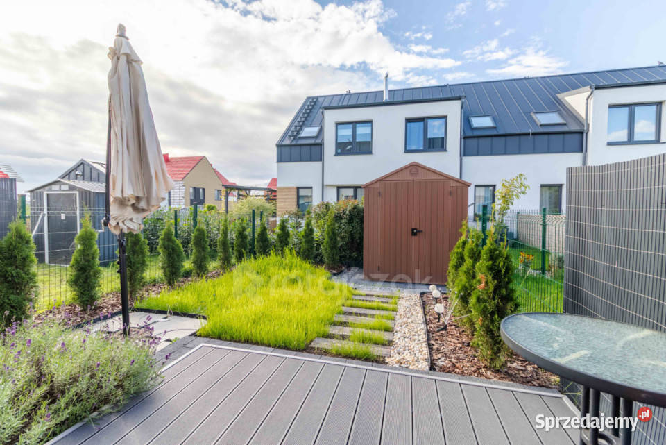 Dom szeregowy Pętkowice 7468m2 Rok budowy 2023