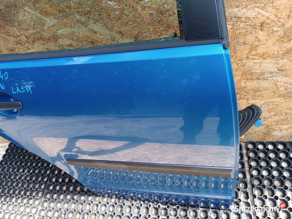 VW POLO 9N 5D LA5M DRZWI TYŁ PRAWY PRAWE Słowikowo