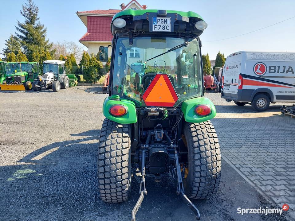 Ciągnik ogrodniczy komunalny John Deere 3720 z wielkopolskie Łubowo