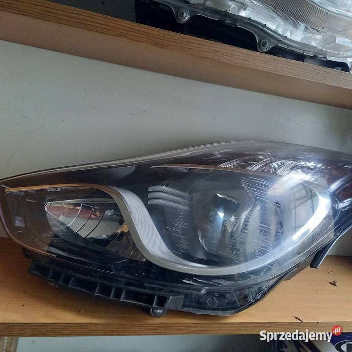 Hyundai ix20 Lewa lampa Stare Babice