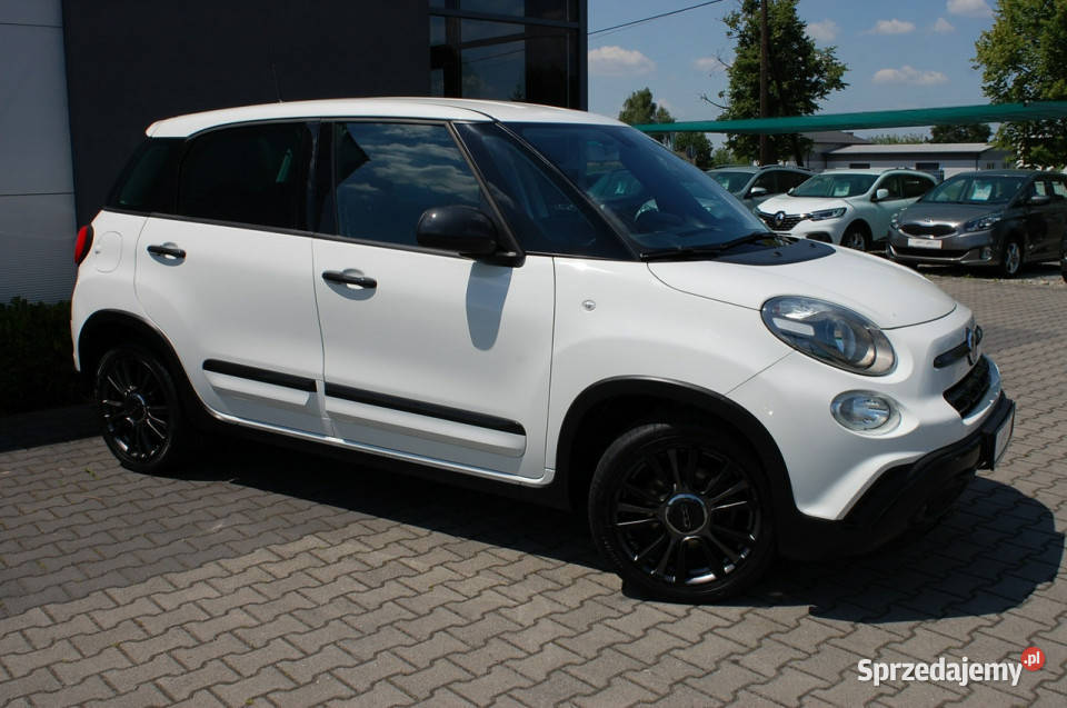 Fiat 500L Wersja CrossPierwszarej 2019Kamera ESP Dębica sprzedam