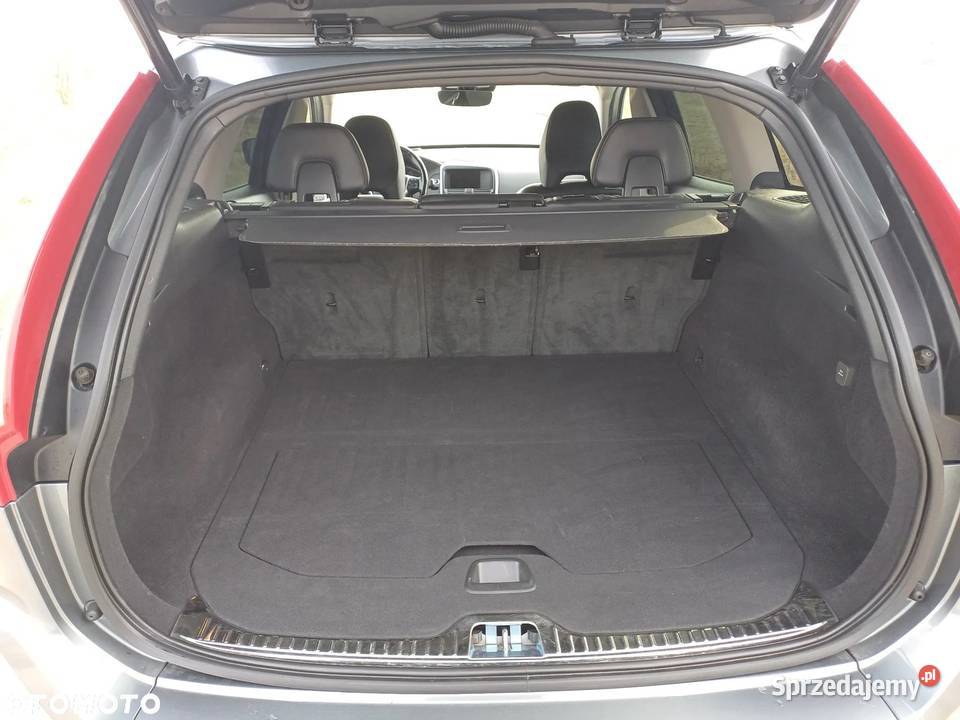 Volvo XC 60 T6 AWD 20L 2016roku Turek