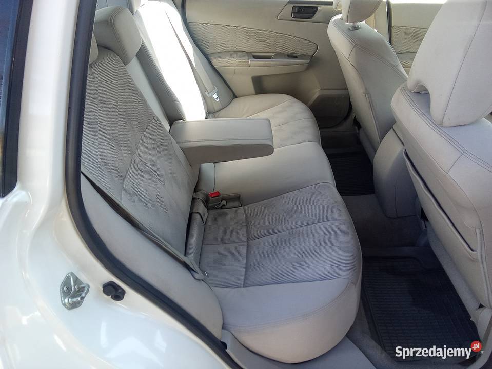 Subaru Forester GAZ BEZ KOROZJI AUTOMAT 4x4 Przemyśl sprzedam