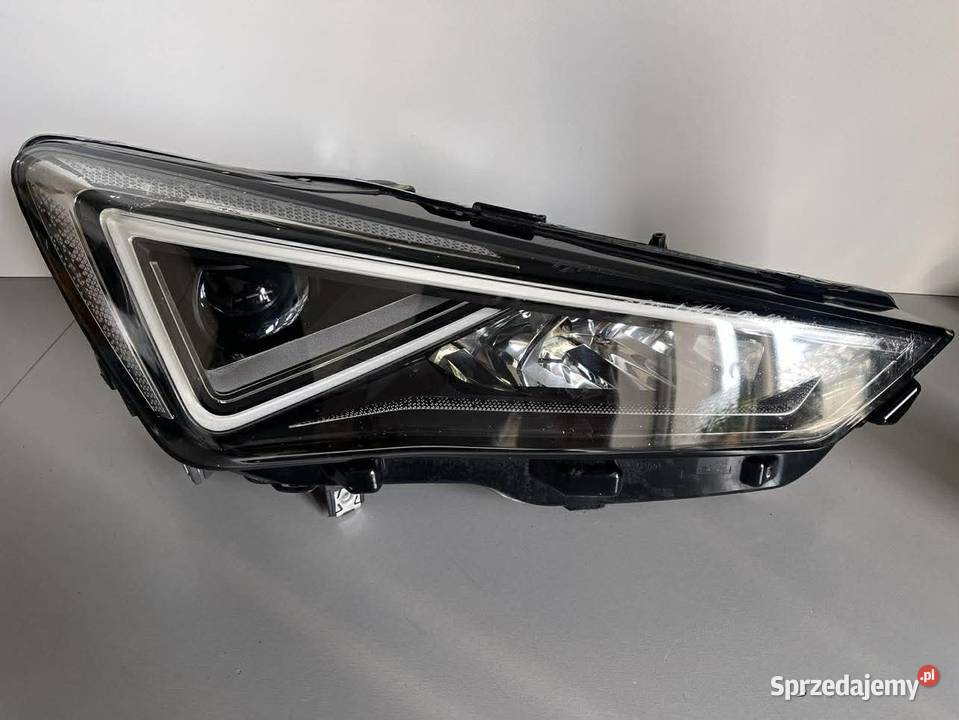 SEAT TARACCO PRAWA LAMPA PRZÓD FULL LED Ostroróg sprzedam