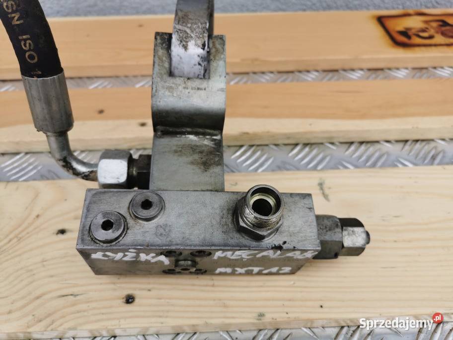 Zamek hydrauliczny siłownika Mecalac 12 MXT Wilkowo