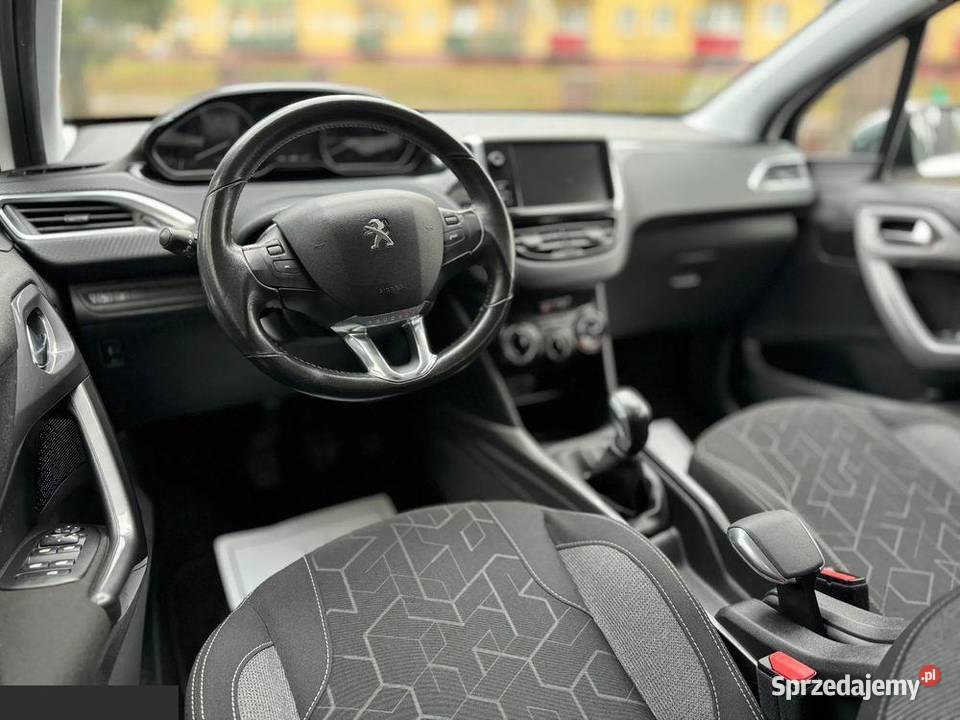 Peugeot 2008 16 BlueHDi Style 99 2017r diesel Skarszewy