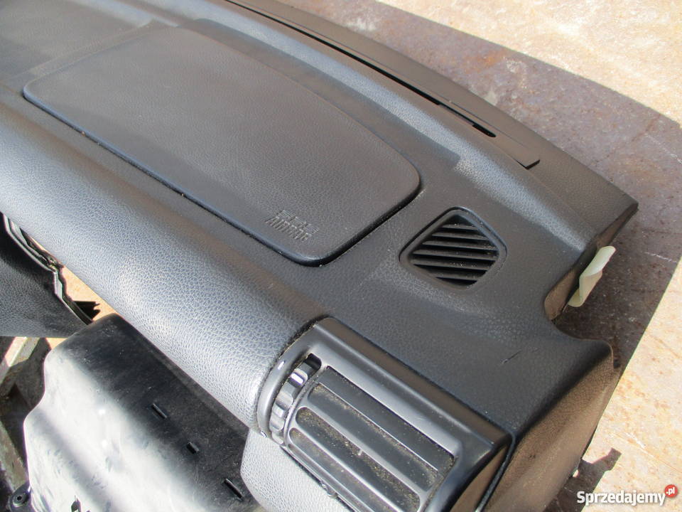 Deska Kokpit BMW E36 Compact