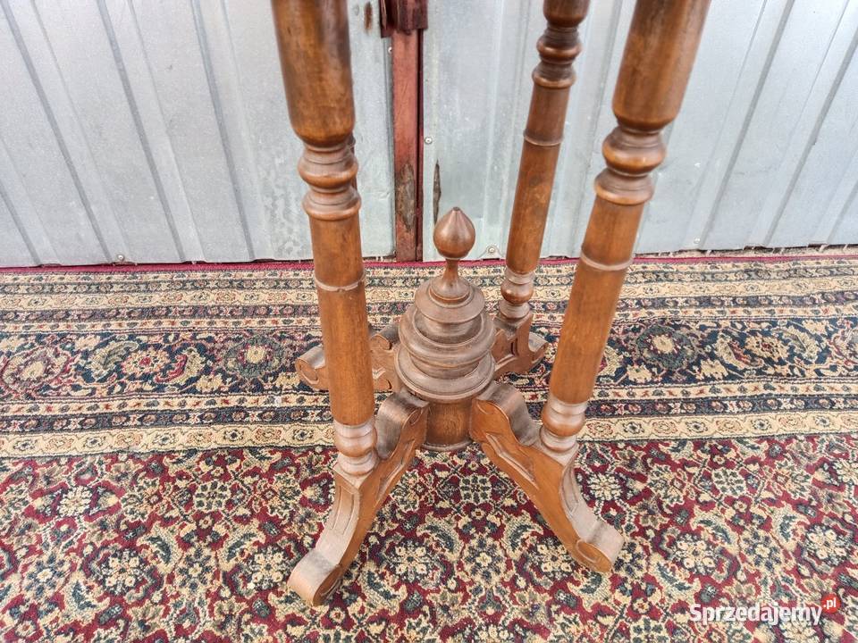 Stolik sprzedam Borówno