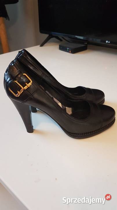 Czółenka damskie na obcasie Burberry 39 Skawina sprzedam