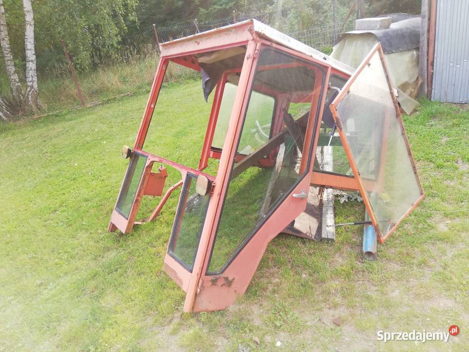 Kabina do ciągnika rolniczego Renault Szydłowiec