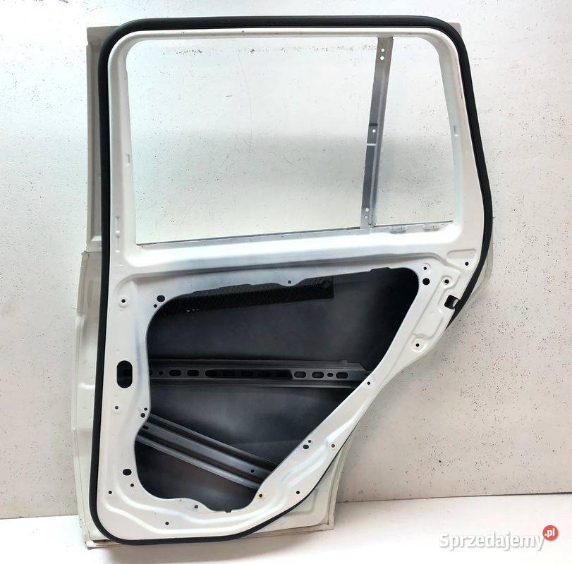 MERCEDES GLK X204 20082015 DRZWI TYŁ TYLNE PRAWE świętokrzyskie Skarżysko-Kamienna