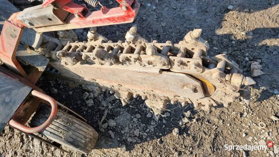 Koparka łańcuchowa Ditch Witch 1330 opolskie Lipniki