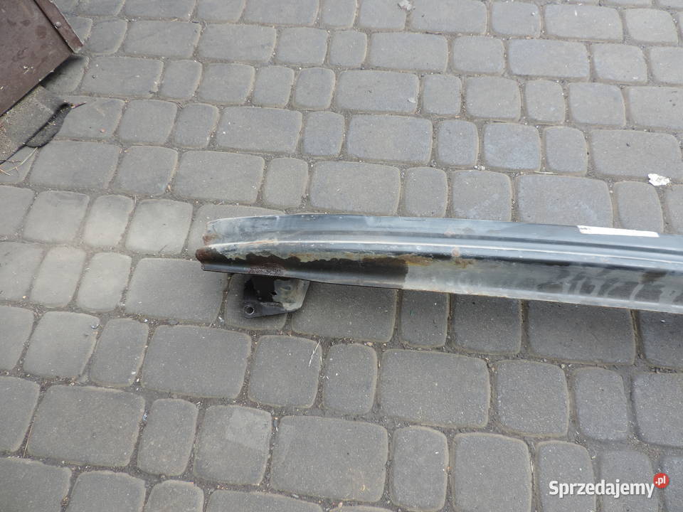 VW PASSAT B6 KOMBI BELKA WZMOCNIENIE ZDERZAKA Rok produkcji 2006