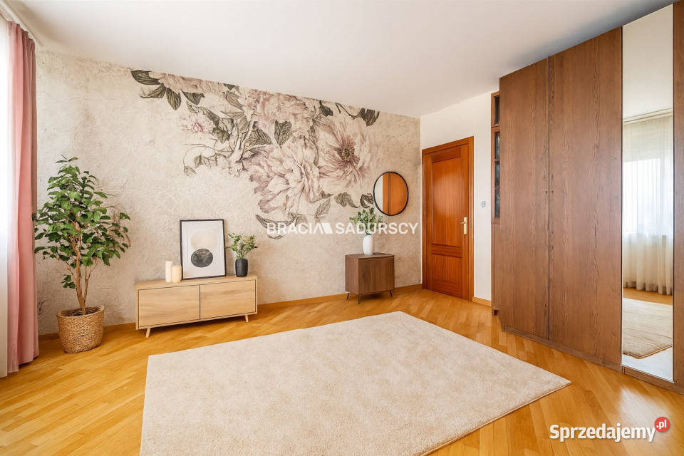 Mieszkanie 911m2 4 pokojowe Kraków małopolskie