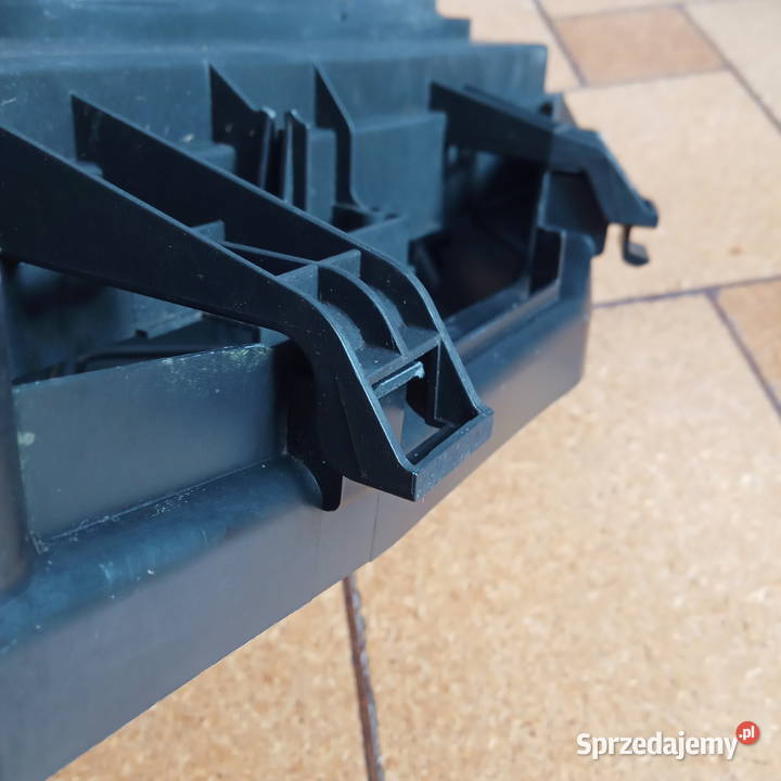 Audi A4 B6 B7 Obudowa filtra kabinowego Dębica