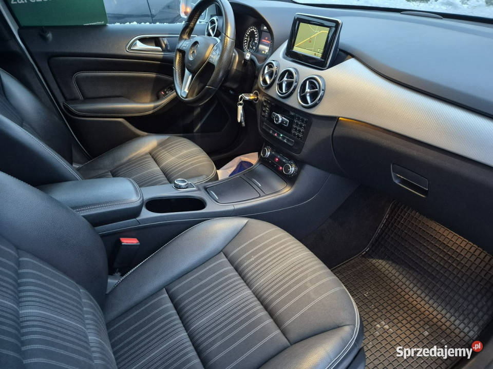 Mercedes B 200 Panorama Automat 124000 czujnik deszczu Bydgoszcz
