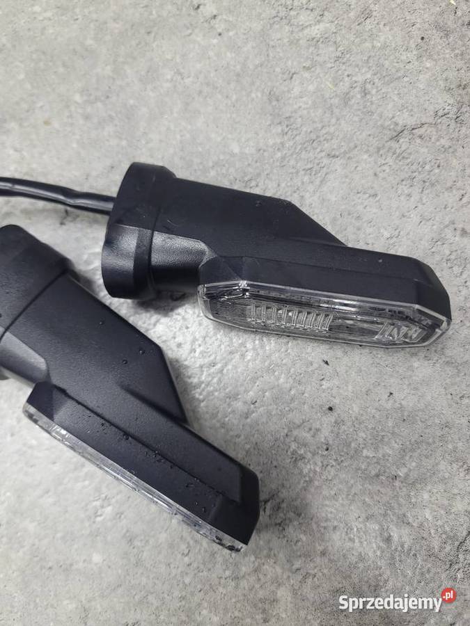 SUZUKI GSX8R GSX 8 R KIERUNKOWSKAZ Kierunkowskazy Nowy Tomyśl