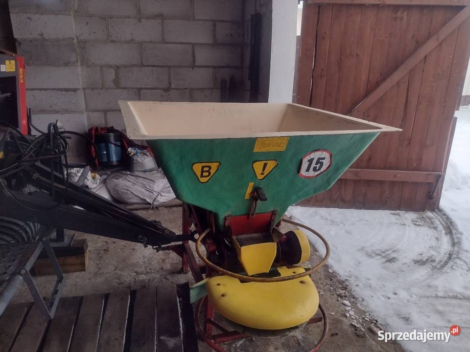 Rozsiewacz Motyl wał łąkowy przyczepa ładowacz mazowieckie Chorzele