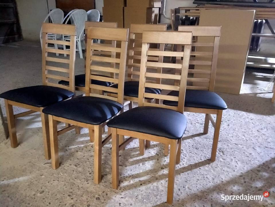 Nowe krzesła Dębno