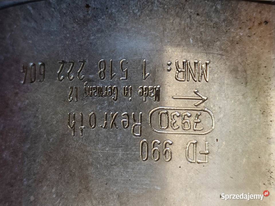 Podstawa filtra oleju skrzyni CLAAS ARES 650 wielkopolskie sprzedam