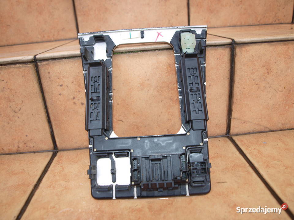 Mercedes E W210 przełącznik włącznik szyb Kalisz