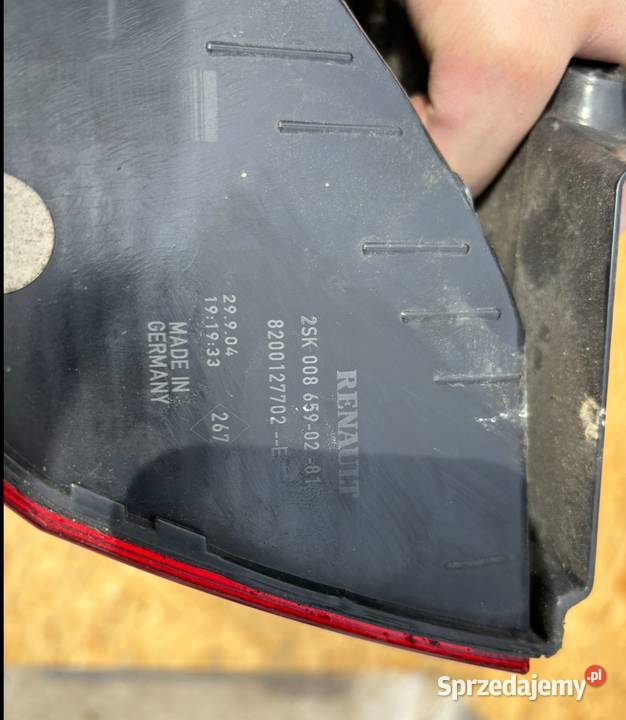 Renault Scenic II Lampa tylna prawa 2SK 008 osobowe Międzychód sprzedam