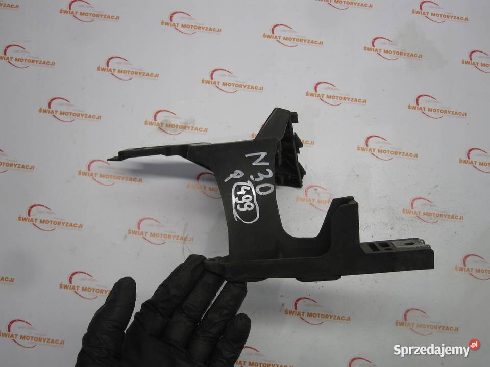 OPEL CORSA E 17r ślizg lampy prawy przód Kielce