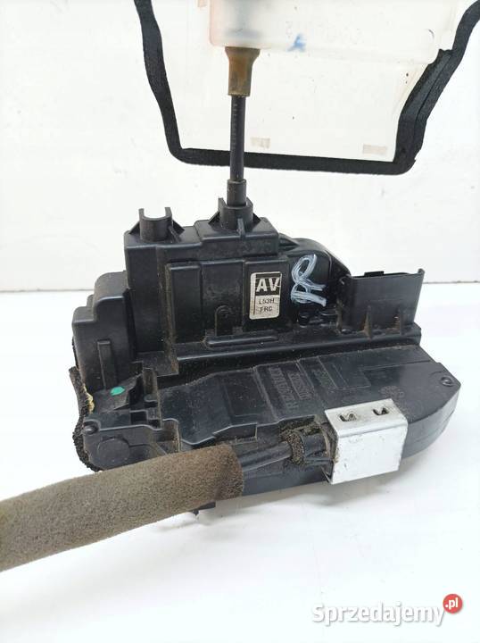 ZAMEK DRZWI PRAWY PRZÓD Infiniti Q50 I 2013 sprzedam