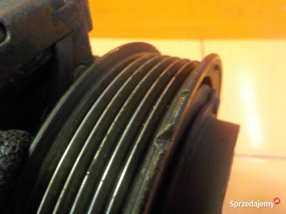 JEEP CHEROKEE 28 CRD 04r 148 ENR sprezarka osobowe Suków