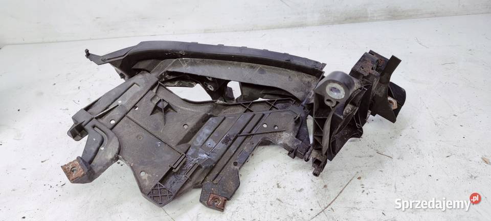 ŚLIZG REFLEKTORA LEWY AUDI A4 B8 8K0805607 OK Przystajń