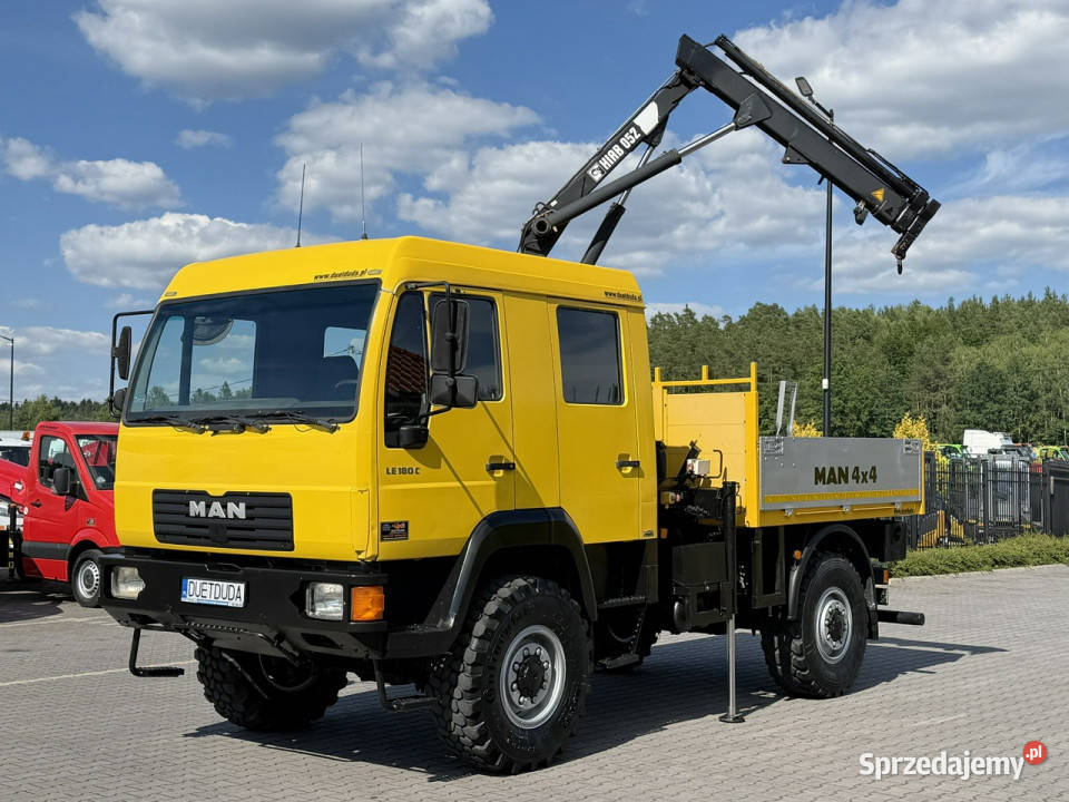 MAN LE 180C 4x4 DOKA 46180 Skrzyniowy HDS Hiab świętokrzyskie Widełki
