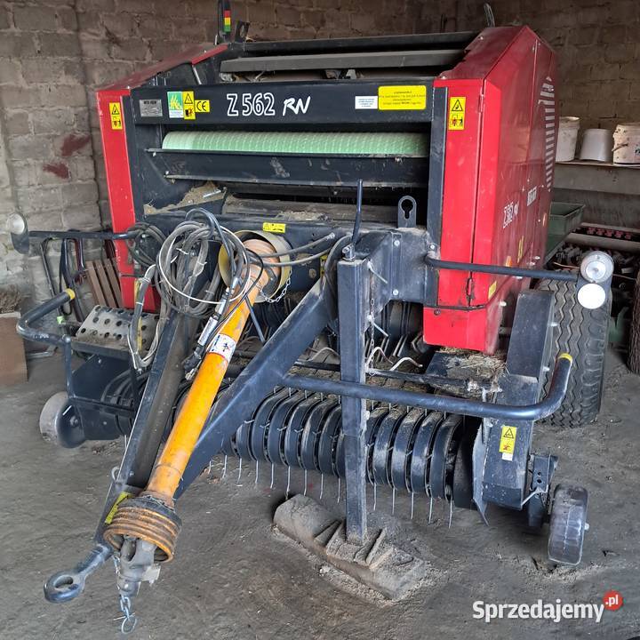 Sprzedam prasę rolującą Rolujące (belujące)