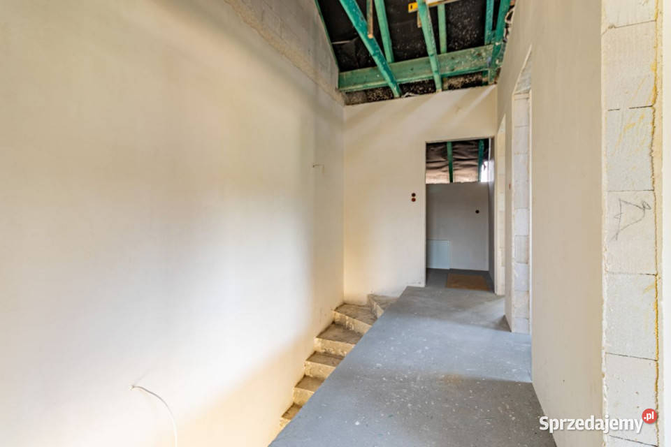 Dom bliźniak 893m2 Tyłowo 2 piętra