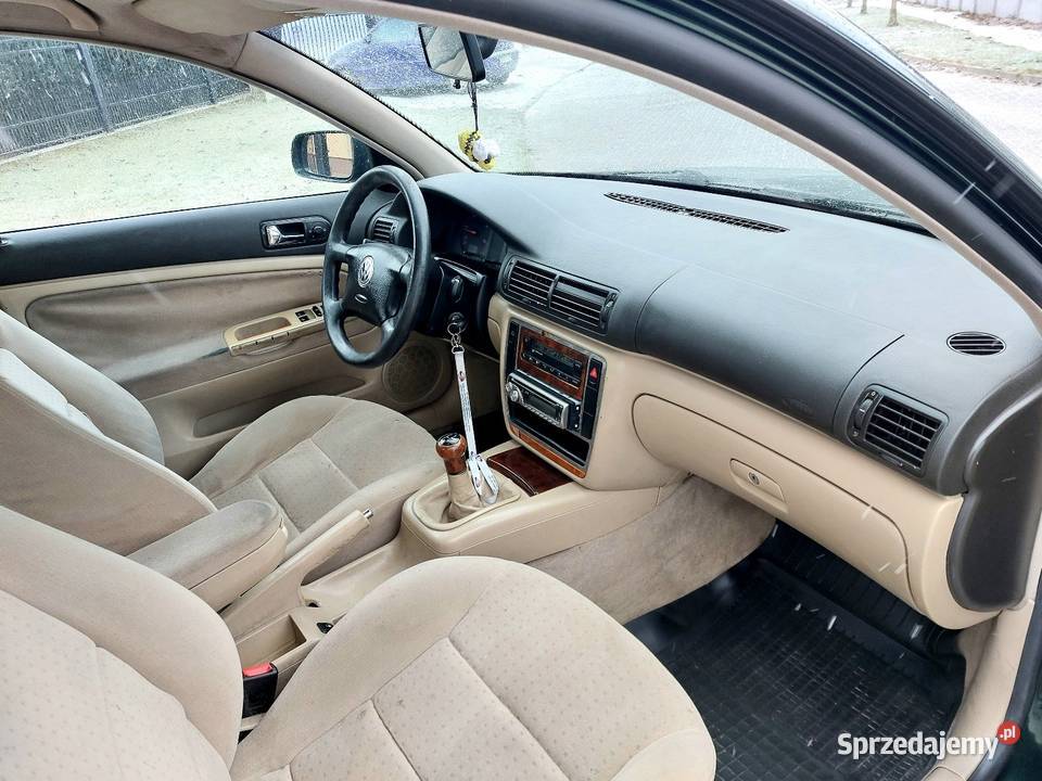 Volkswagena Passat B5 19 Tdi 90 Długie opłaty elektryczne lusterka Raciąż