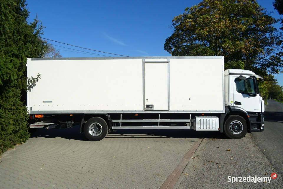 Mercedes Antos 1827 Euro 6 kontener 21 pal 387 Rok produkcji 2015 Góra Kalwaria sprzedam