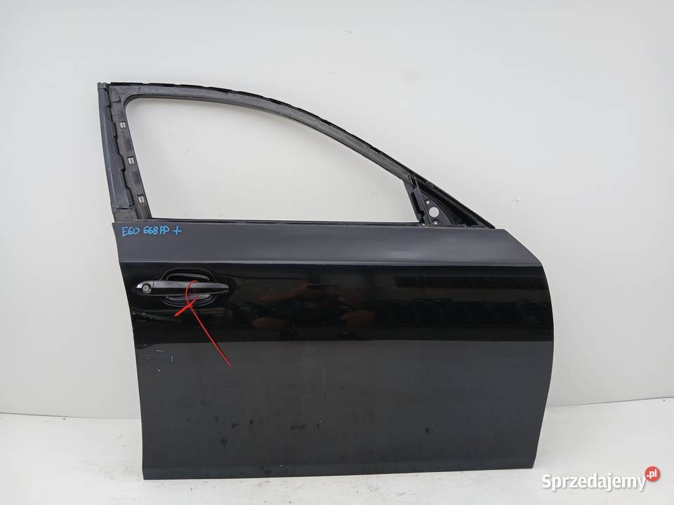 DRZWI PRAWE PRZEDNIE BMW E60 SCHWARZ 2 6689 Strzyżewice sprzedam