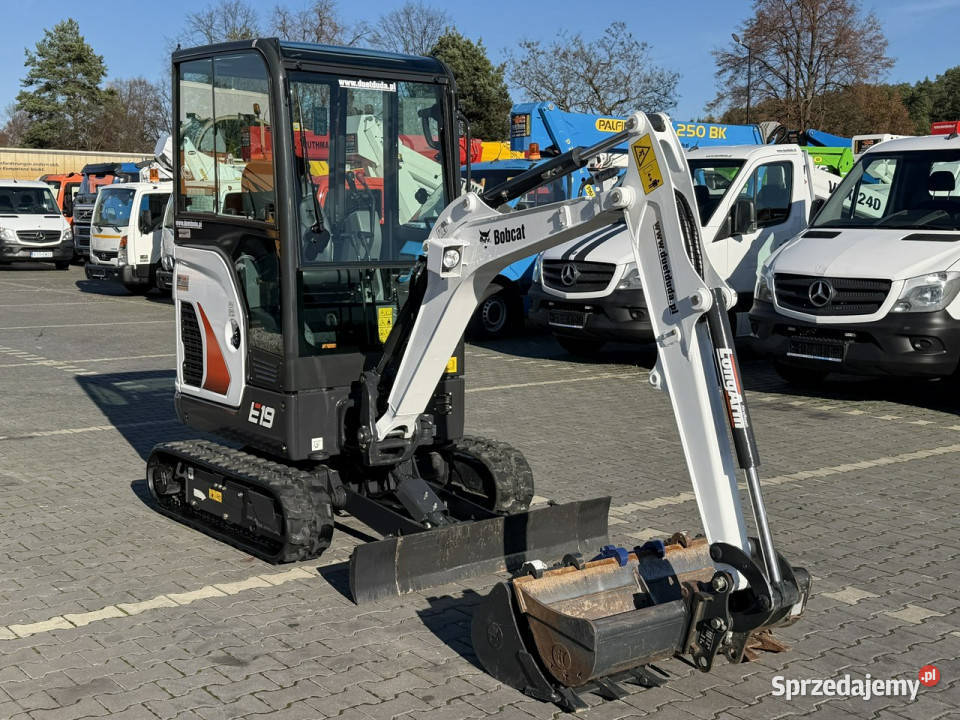 minikoparka Bobcat E19 Komplet Łyżek Mało Widełki