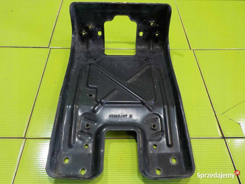 MERCEDES R W251 07r wspornik pasa przod Suków sprzedam