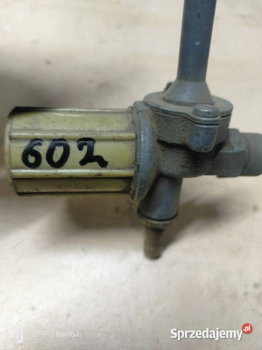 Kranik paliwa trabant Łubno