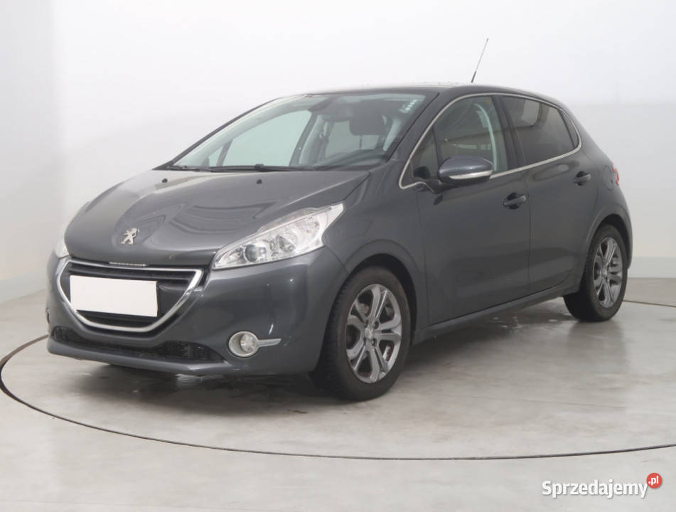 Peugeot 208 12 PureTech benzyna Bielany Wrocławskie