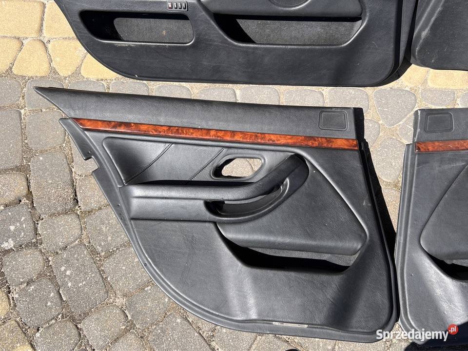 BMW E39 Boczki czarne skóra osobowe Lublin