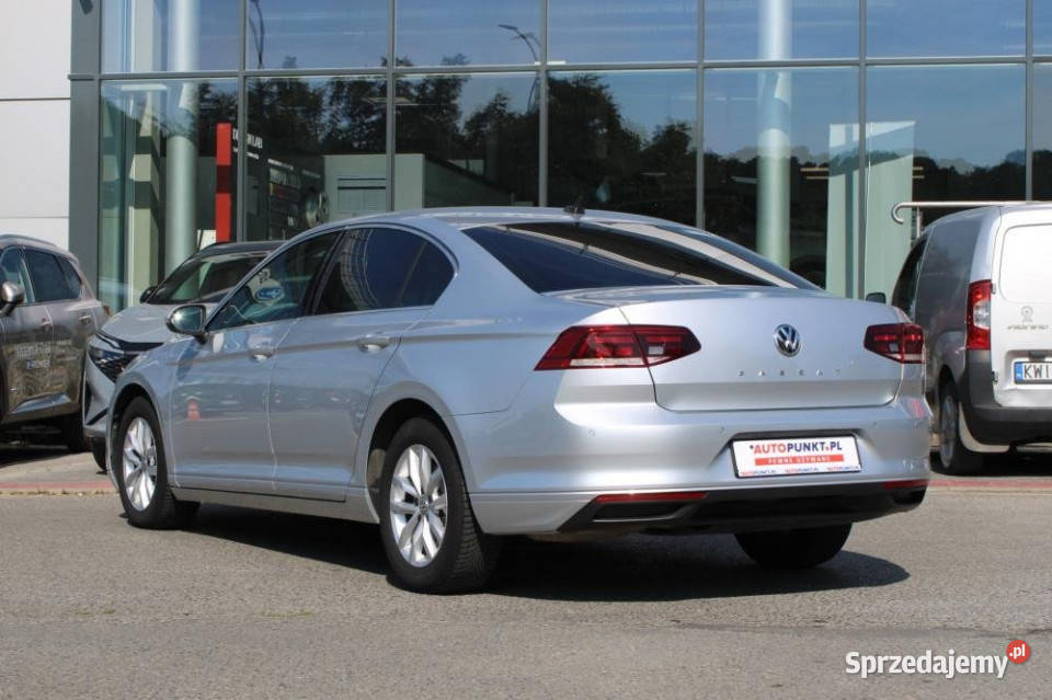 Volkswagen Passat 2020r Carplay Temp Adapt ergo Kraków sprzedam