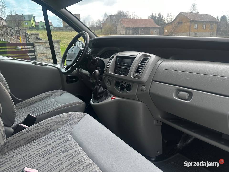 NISSAN PRIMASTAR 9OSOBOWY PIĘKNY BUSIK Łękawica