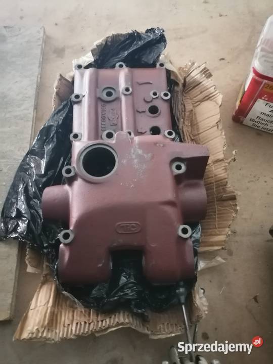 Plecak pokrywa podnośnika ursus 360 355 Części zamienne Kielce