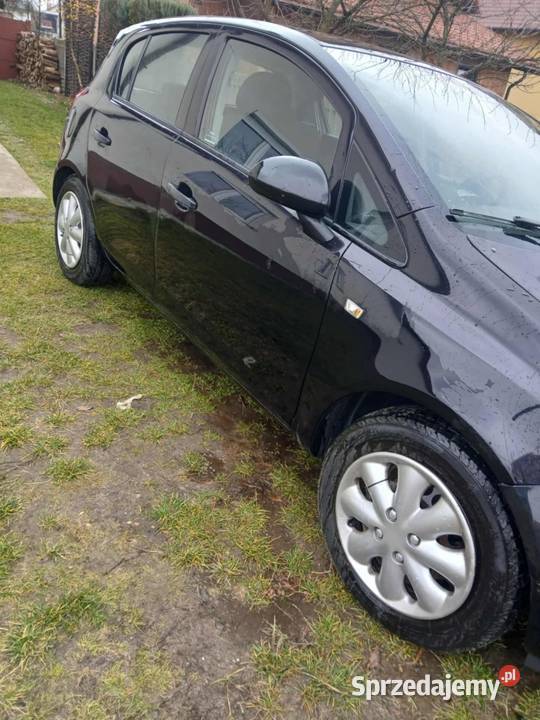 Sprzedam Opla Corsę z LPG Jeżowe