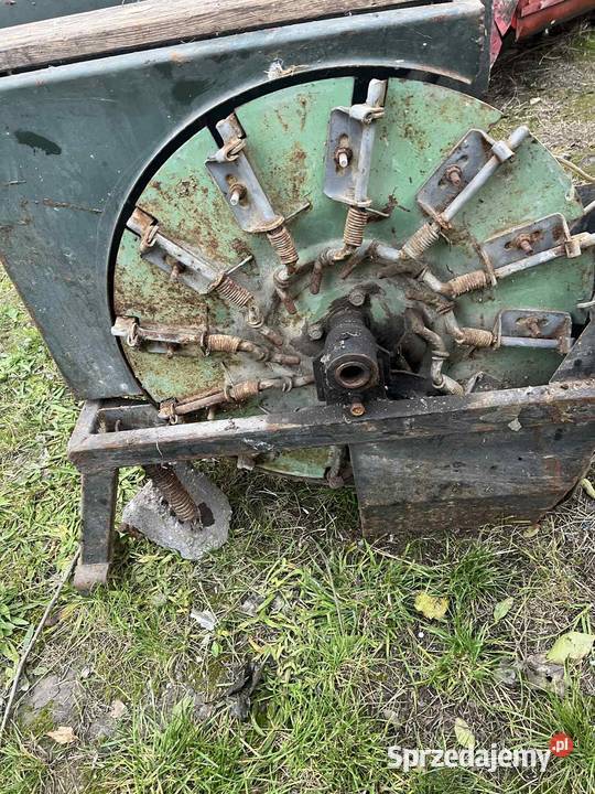 sadzarka do ziemniaków zawieszana na pług Dratów