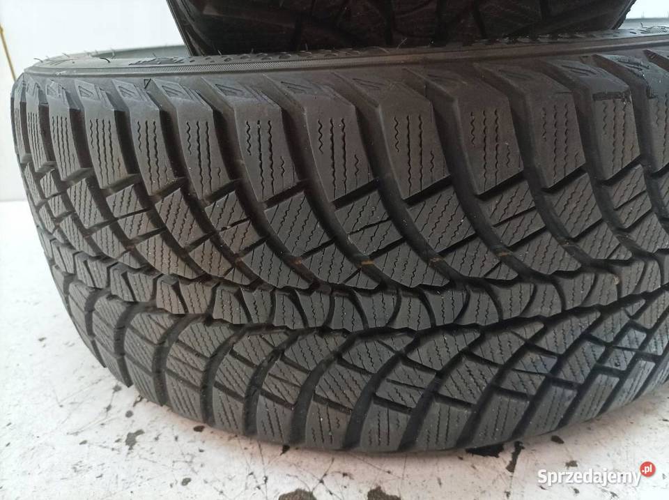 2x OPONA ZIMOWA KUMHO WINTERCRAFT WP71 24540R19