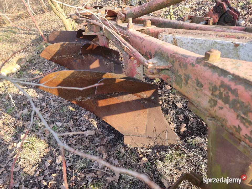 Pług zawieszany 4 skibowy dodatkowa stopica nieuszkodzony Goczałków