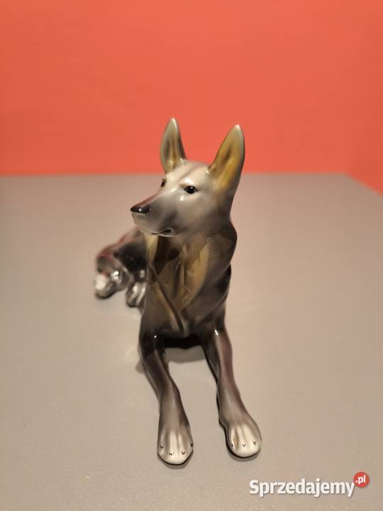 Porcelanowa figurka owczarek niemiecki Hollohazi Poznań