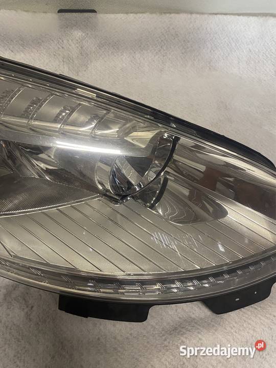 Lampa prawa Citroen C4 Picasso Lift 06 Jasienica